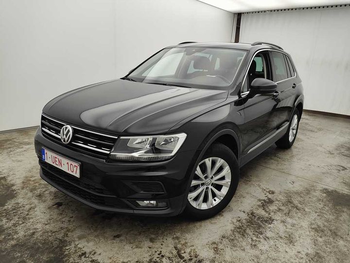 VOLKSWAGEN TIGUAN &#3916 2018 wvgzzz5nzjw411143