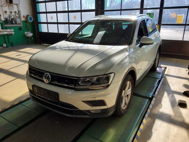 VOLKSWAGEN TIGUAN (AD1)(01.2016-&GT2020) 2018 wvgzzz5nzjw418450