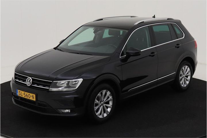 VOLKSWAGEN TIGUAN 2018 wvgzzz5nzjw419578