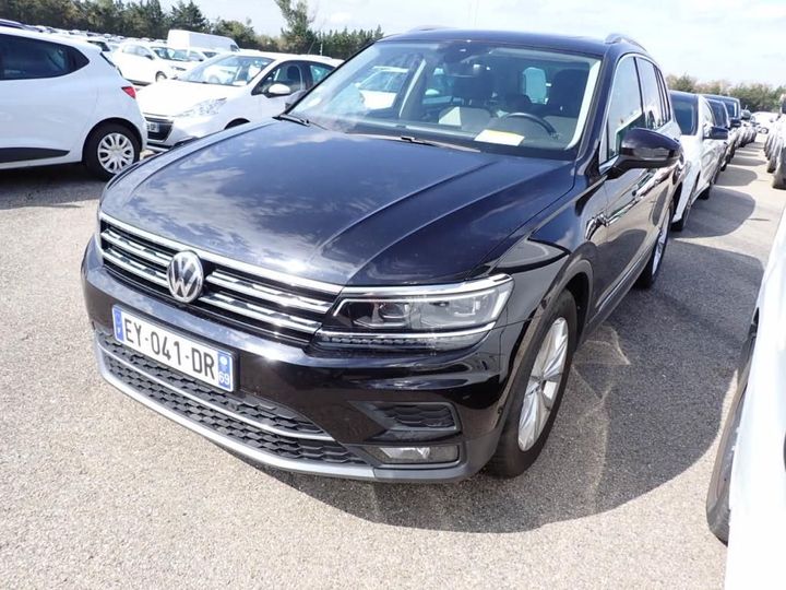 VOLKSWAGEN TIGUAN 2018 wvgzzz5nzjw423127