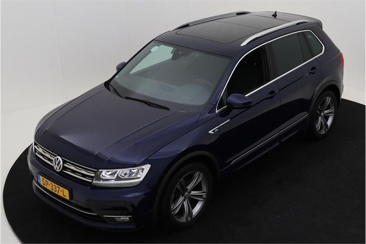 VOLKSWAGEN TIGUAN 2018 wvgzzz5nzjw423597