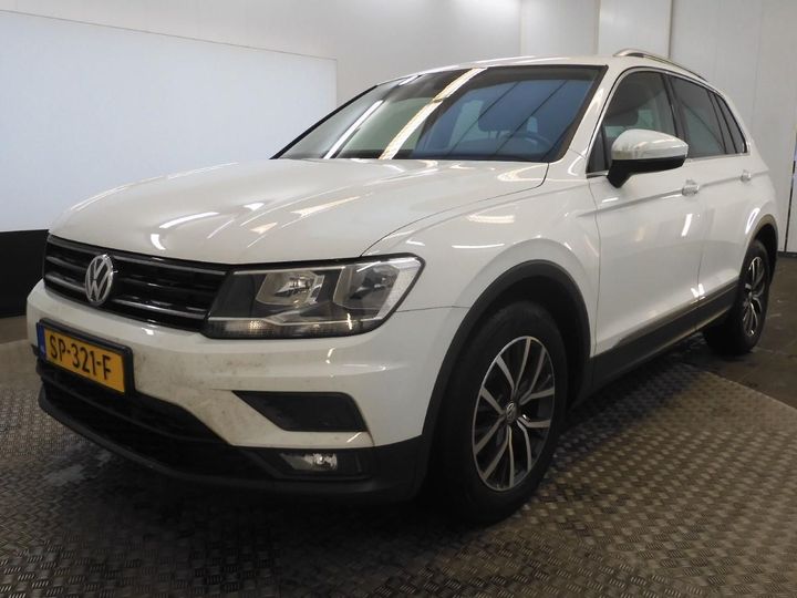 VOLKSWAGEN TIGUAN 2018 wvgzzz5nzjw425149