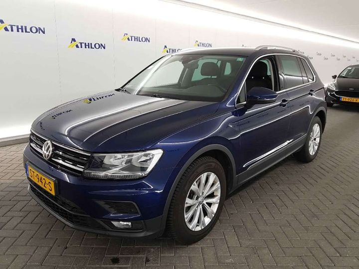 VOLKSWAGEN TIGUAN 2018 wvgzzz5nzjw425177