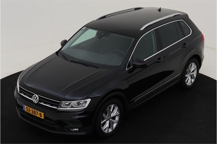 VOLKSWAGEN TIGUAN 2018 wvgzzz5nzjw426165