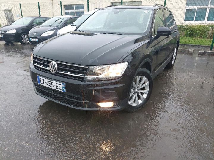 VOLKSWAGEN TIGUAN 2018 wvgzzz5nzjw428015