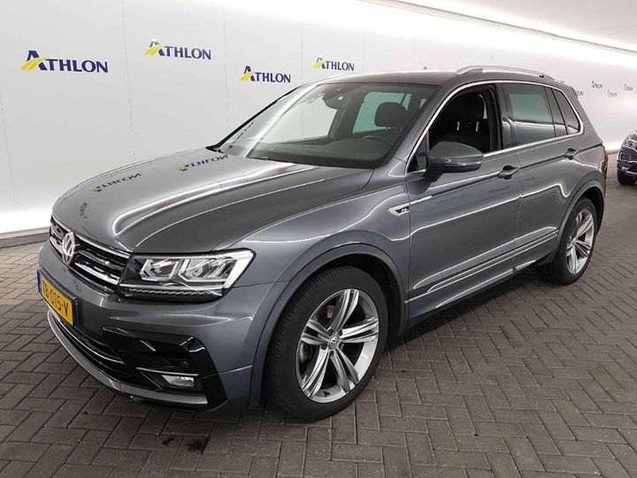 VOLKSWAGEN TIGUAN 2018 wvgzzz5nzjw428677