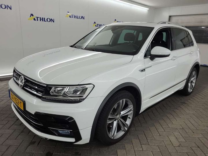 VOLKSWAGEN TIGUAN 2018 wvgzzz5nzjw428702