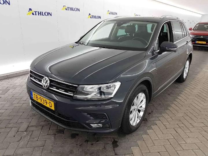 VOLKSWAGEN TIGUAN 2018 wvgzzz5nzjw432147