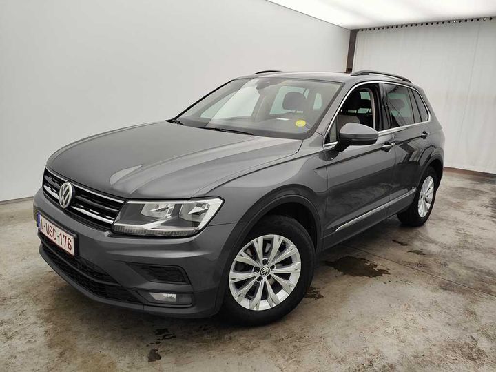 VOLKSWAGEN TIGUAN &#3916 2018 wvgzzz5nzjw432835