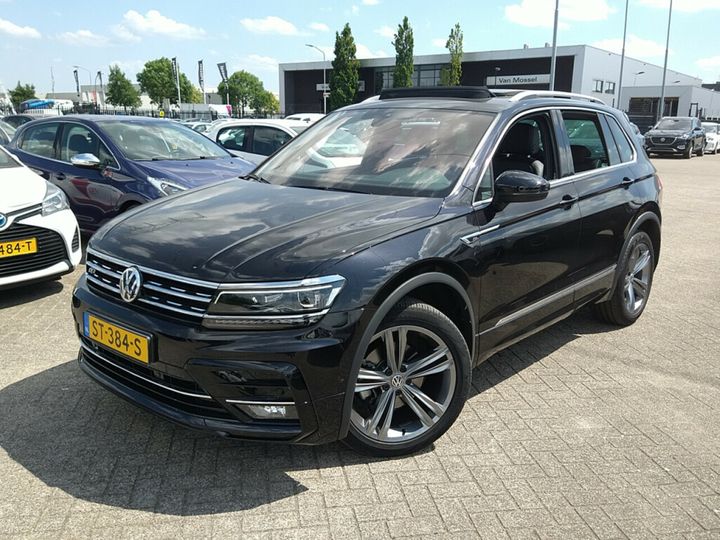 VOLKSWAGEN TIGUAN 2018 wvgzzz5nzjw433868