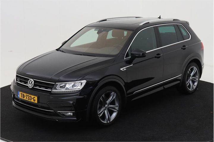 VOLKSWAGEN TIGUAN 2018 wvgzzz5nzjw434671