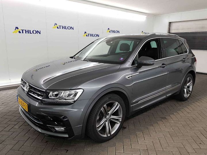 VOLKSWAGEN TIGUAN 2018 wvgzzz5nzjw435875