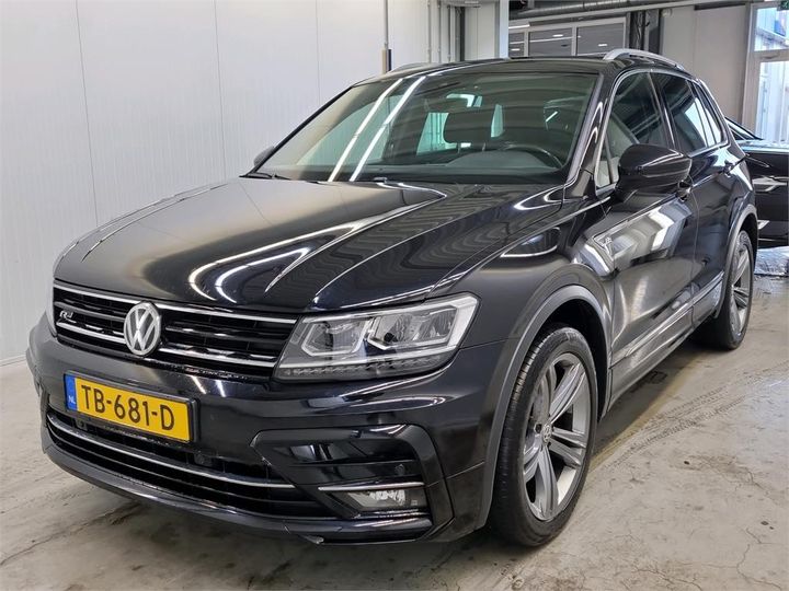 VOLKSWAGEN TIGUAN 2018 wvgzzz5nzjw439165