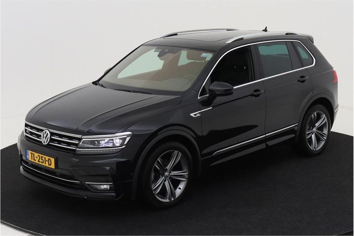 VOLKSWAGEN TIGUAN 2018 wvgzzz5nzjw442485