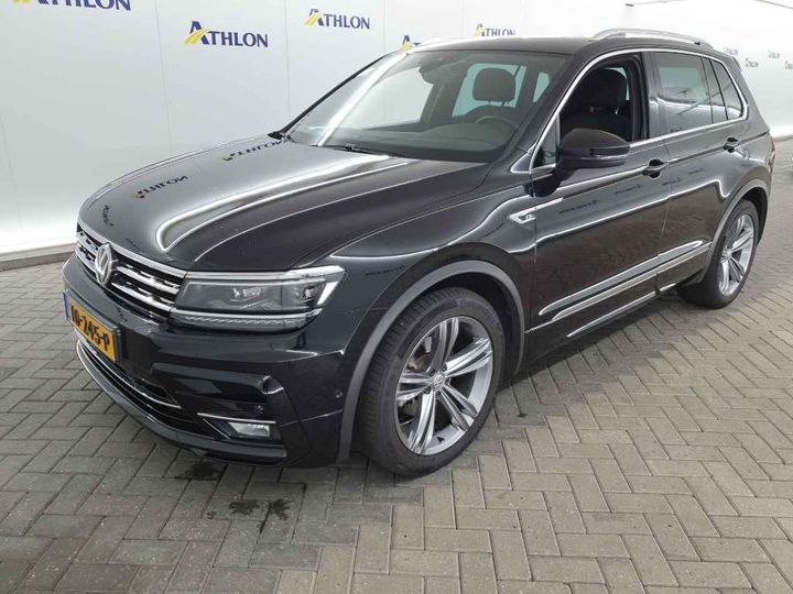 VOLKSWAGEN TIGUAN 2018 wvgzzz5nzjw450243