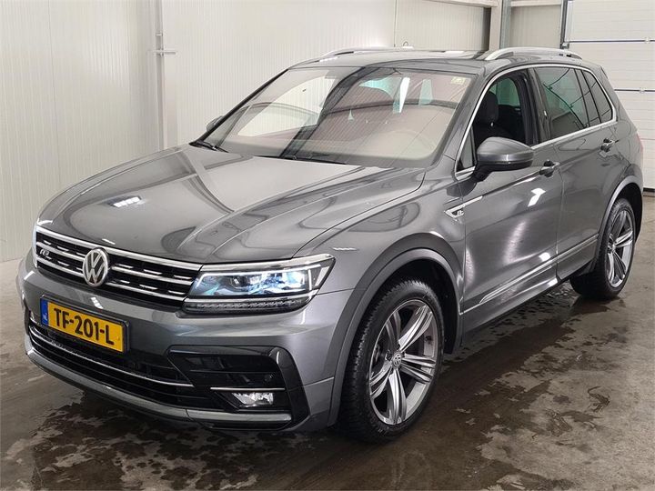 VOLKSWAGEN TIGUAN 2018 wvgzzz5nzjw451264