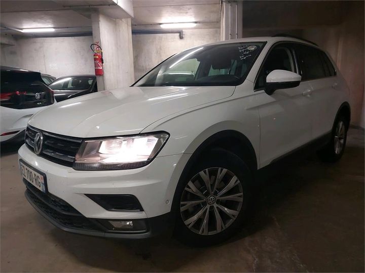 VOLKSWAGEN TIGUAN 2018 wvgzzz5nzjw453075