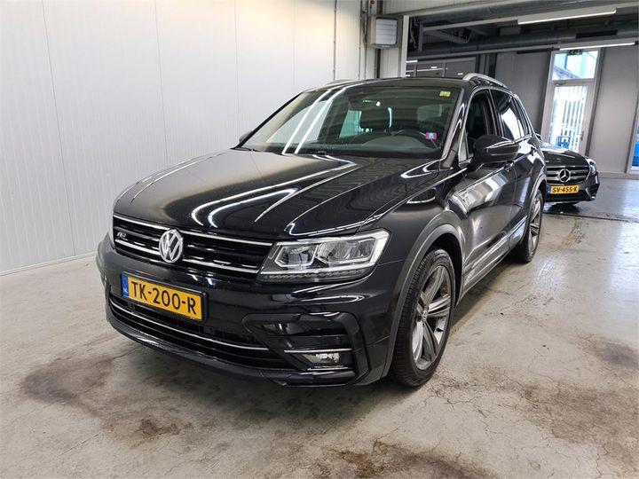 VOLKSWAGEN TIGUAN 2018 wvgzzz5nzjw461038