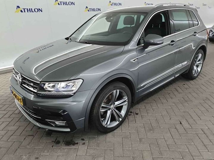 VOLKSWAGEN TIGUAN 2017 wvgzzz5nzjw800296