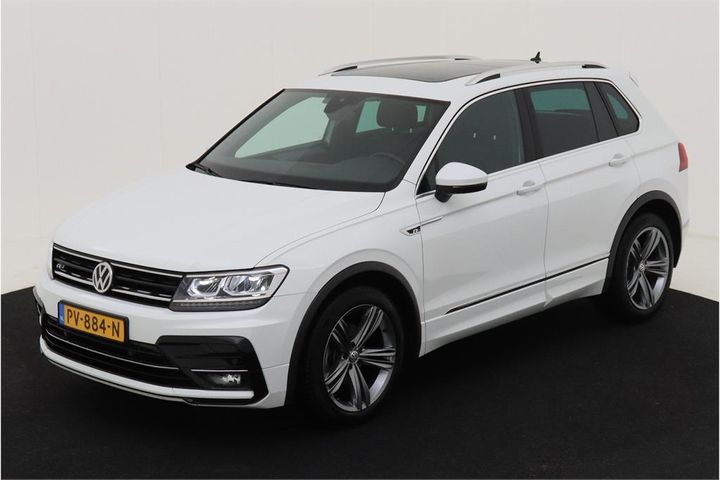 VOLKSWAGEN TIGUAN 2017 wvgzzz5nzjw801426