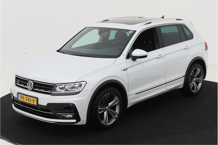 VOLKSWAGEN TIGUAN 2017 wvgzzz5nzjw807889