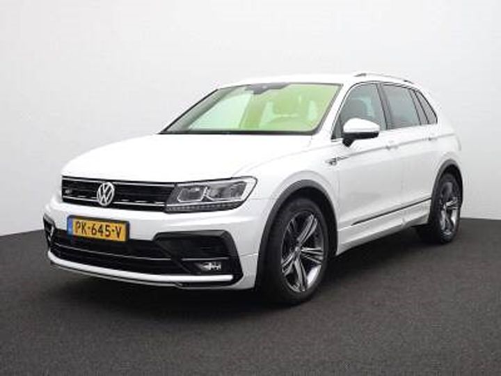 VOLKSWAGEN TIGUAN 2017 wvgzzz5nzjw809413