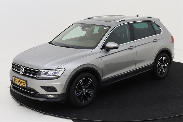 VOLKSWAGEN TIGUAN 2017 wvgzzz5nzjw810276