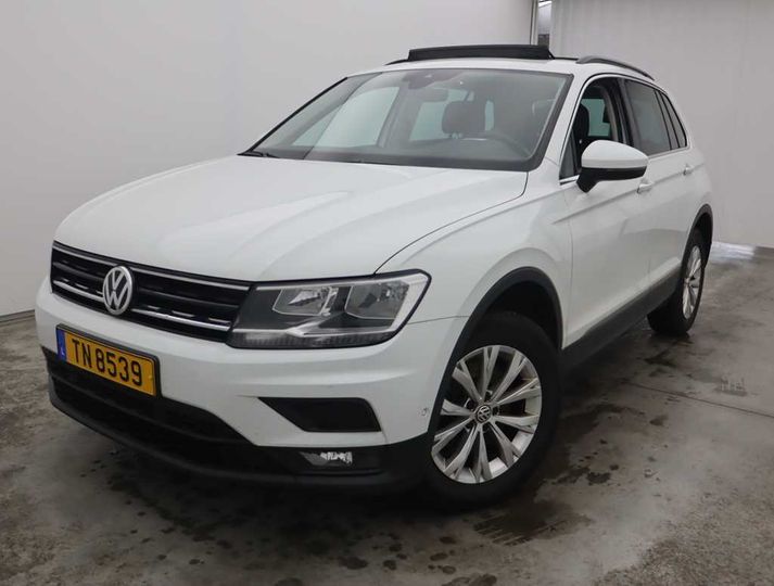 VOLKSWAGEN TIGUAN&#3916 2017 wvgzzz5nzjw811942