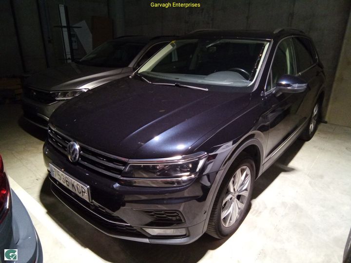 VOLKSWAGEN TIGUAN 2017 wvgzzz5nzjw812836