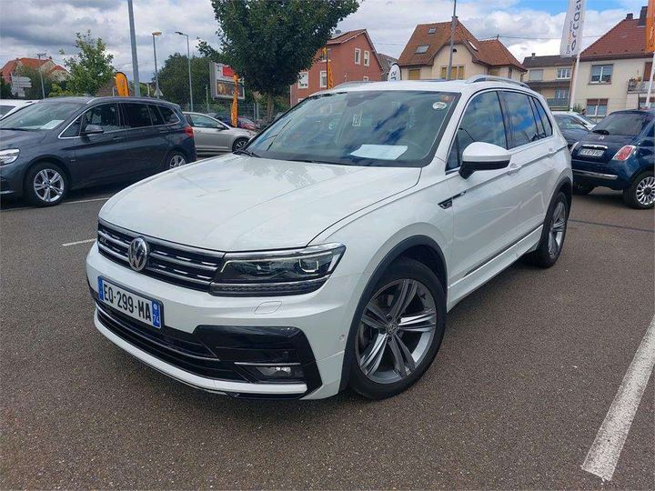 VOLKSWAGEN TIGUAN 2017 wvgzzz5nzjw818639