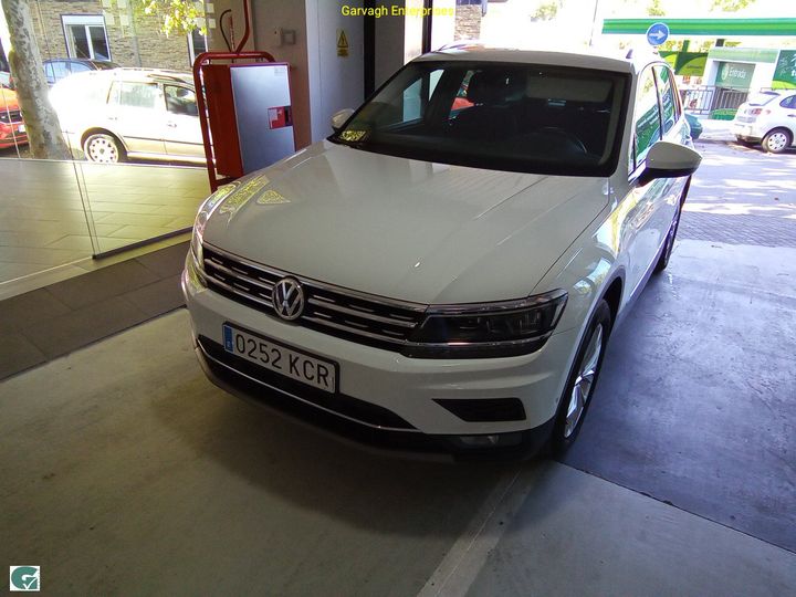 VOLKSWAGEN TIGUAN 2017 wvgzzz5nzjw818835