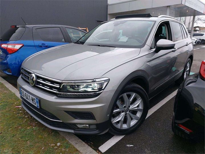 VOLKSWAGEN TIGUAN 2017 wvgzzz5nzjw825578