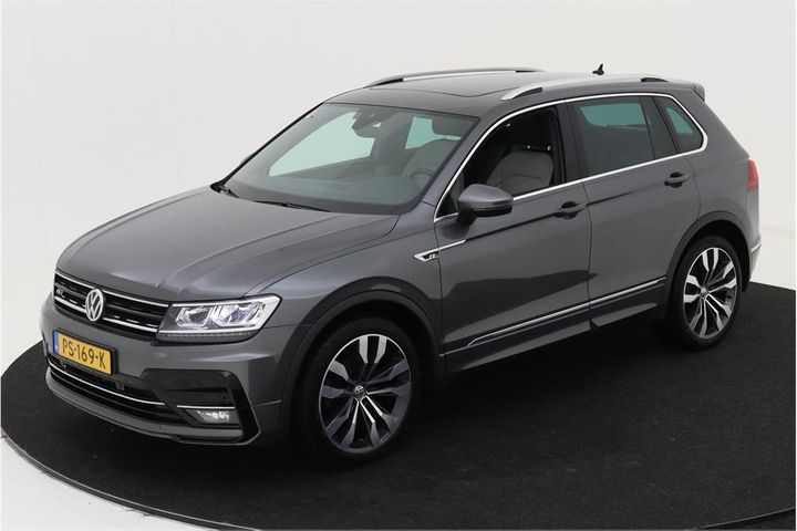 VOLKSWAGEN TIGUAN 2017 wvgzzz5nzjw825626