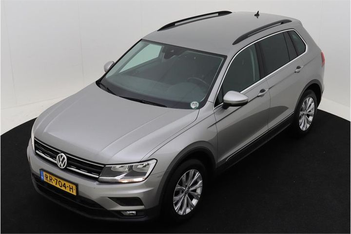 VOLKSWAGEN TIGUAN 2018 wvgzzz5nzjw840019