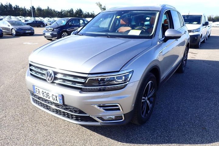 VOLKSWAGEN TIGUAN 2017 wvgzzz5nzjw840228