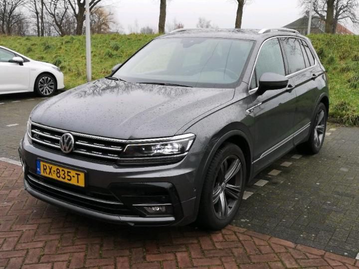 VOLKSWAGEN TIGUAN 2018 wvgzzz5nzjw841404