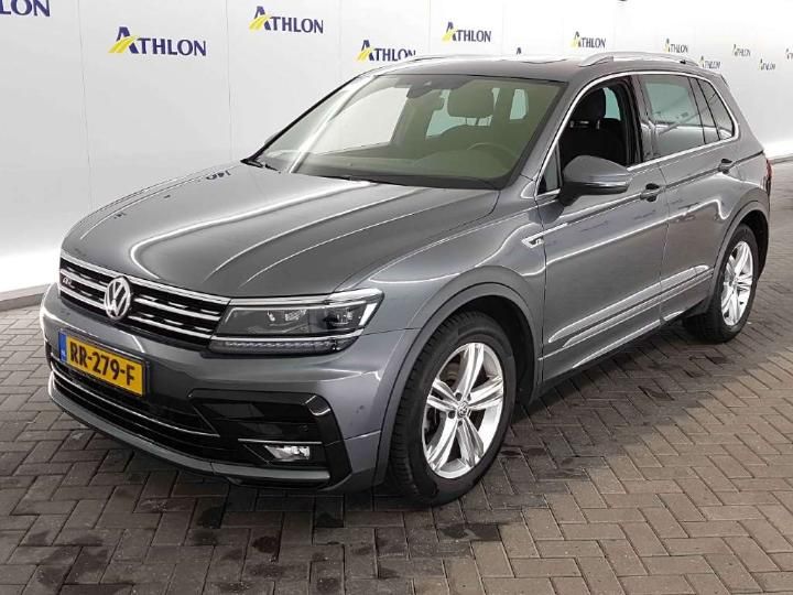 VOLKSWAGEN TIGUAN 2018 wvgzzz5nzjw843812