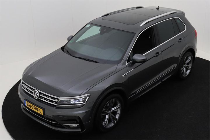 VOLKSWAGEN TIGUAN 2018 wvgzzz5nzjw844906