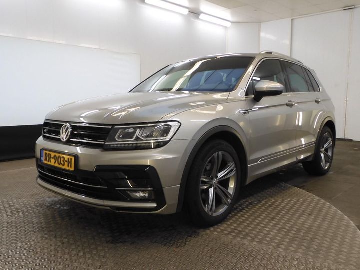 VOLKSWAGEN TIGUAN 2018 wvgzzz5nzjw858097