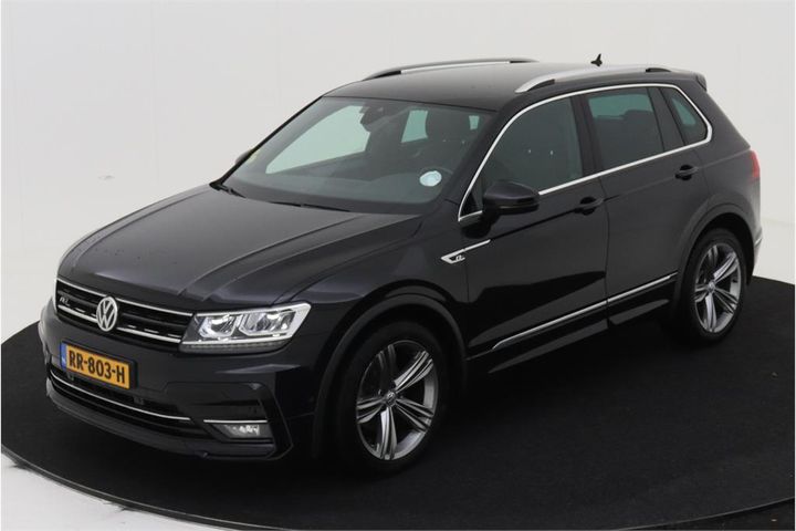 VOLKSWAGEN TIGUAN 2018 wvgzzz5nzjw859654