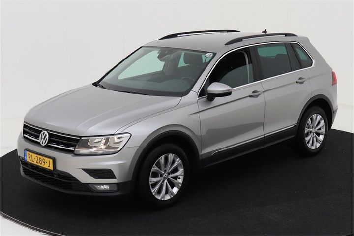 VOLKSWAGEN TIGUAN 2018 wvgzzz5nzjw862894