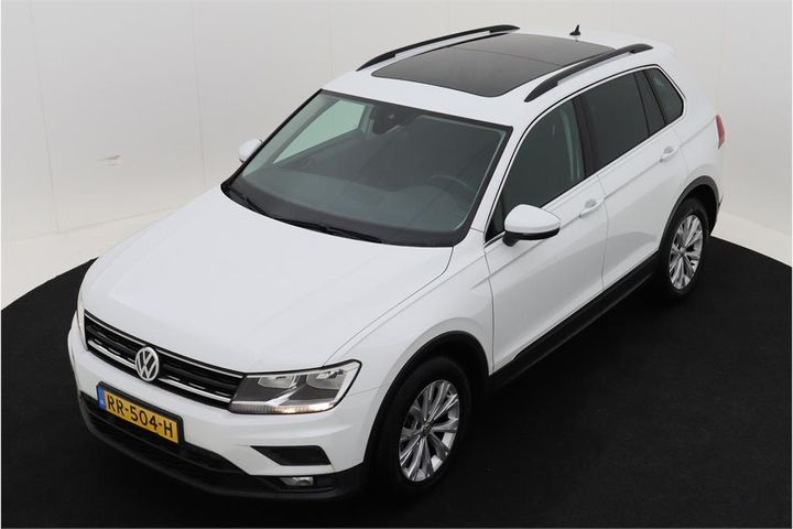 VOLKSWAGEN TIGUAN 2018 wvgzzz5nzjw865007