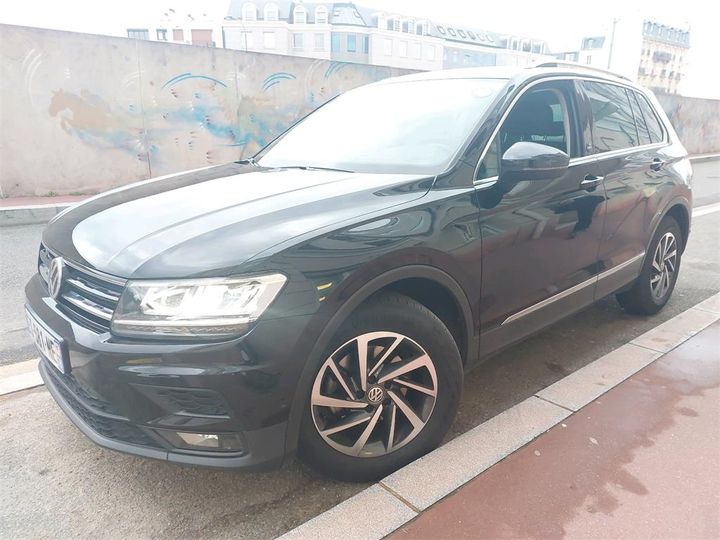 VOLKSWAGEN TIGUAN 2017 wvgzzz5nzjw868597