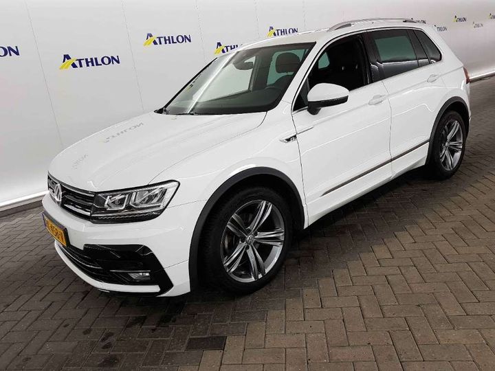 VOLKSWAGEN TIGUAN 2018 wvgzzz5nzjw869165