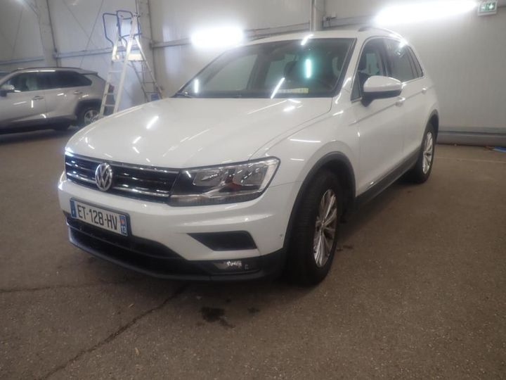 VOLKSWAGEN TIGUAN 2018 wvgzzz5nzjw877144