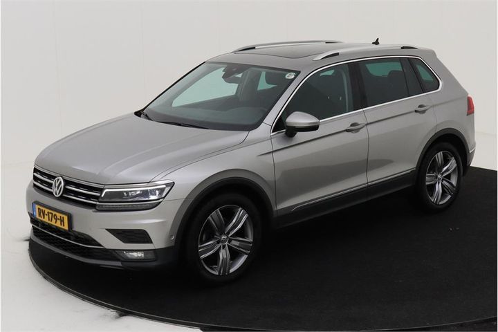 VOLKSWAGEN TIGUAN 2018 wvgzzz5nzjw877632