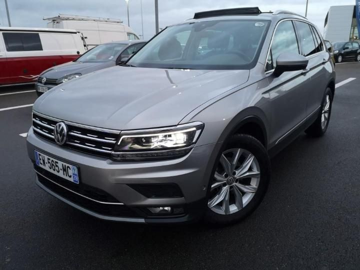 VOLKSWAGEN TIGUAN 2018 wvgzzz5nzjw877748