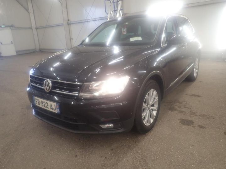 VOLKSWAGEN TIGUAN 2018 wvgzzz5nzjw880427