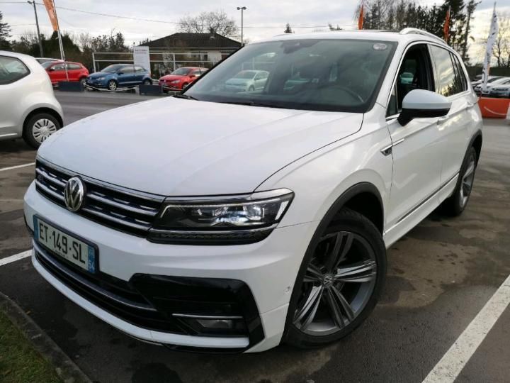 VOLKSWAGEN TIGUAN 2018 wvgzzz5nzjw880723