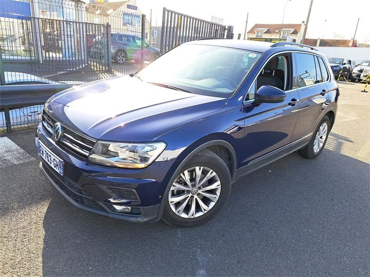 VOLKSWAGEN TIGUAN 2018 wvgzzz5nzjw881188